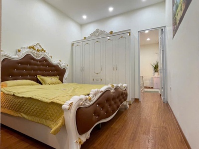 Chính chủ cần cho thuê căn chung cư mini 64/279 đội cấn full đồ 1