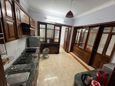 Chính chủ cần cho thuê căn chung cư mini 64/279 đội cấn full đồ 0