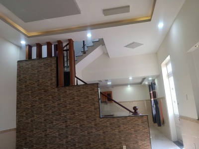 Nhà víp - 3 tầng full nội thất - đường 12m vỉa hè 3m -lô góc 2 mặt tiền - chỉ 4 tỷ hơn - dĩ an, 2