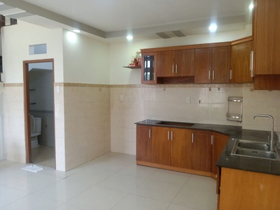 Nhà víp - 3 tầng full nội thất - đường 12m vỉa hè 3m -lô góc 2 mặt tiền - chỉ 4 tỷ hơn - dĩ an, 3