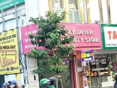 Cho thuê nhà măt tiền 21 Cao Thắng, Phường 2, Quận 3. Trệt Lửng, 3 lầu, ngang 5m chỉ 130tr 2