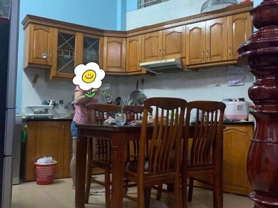 Cho thuê nhà riêng ngõ 118 Dương Quảng Hàm, Cầu Giấy 35m x 3T - 4PN3VS giá 10tr 2