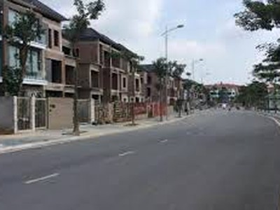 Bán gấp biệt thự khu đô thị thành phố giao lưu  209m2,  mặt tiền 11m, nhà 2 mặt đường giá 72,8tỷ 1