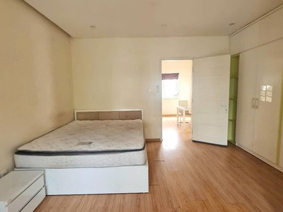 Nhà kdc mega village, khang điền, cho thuê 13tr. tháng, diện tích 75m2, 3 tầng, 3 phòng ngủ 3