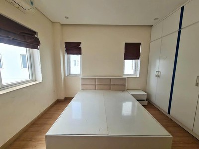 Nhà kdc mega village, khang điền, cho thuê 13tr. tháng, diện tích 75m2, 3 tầng, 3 phòng ngủ 4