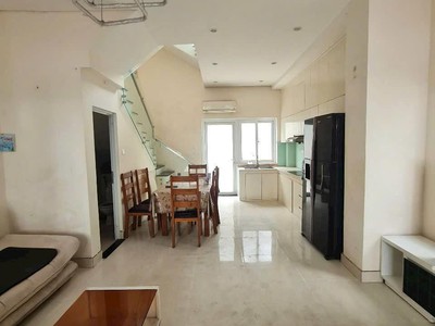 Nhà kdc mega village, khang điền, cho thuê 13tr. tháng, diện tích 75m2, 3 tầng, 3 phòng ngủ 0