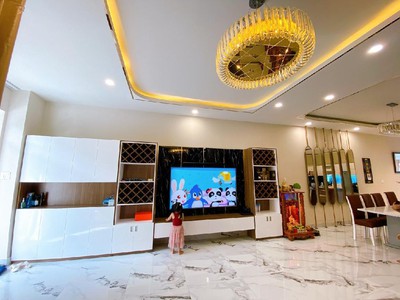 Đừng bỏ lỡ: biệt thự 3 tầng hiện đại, hồ bơi, vị trí vàng phạm văn đồng - giá hời 14 tỷ 1