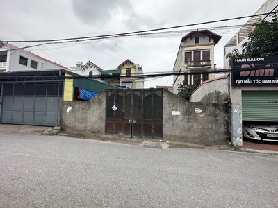 Đất xây kinh doanh - văn phòng   chung cư mini đường lớn vỉa hè long biên 2