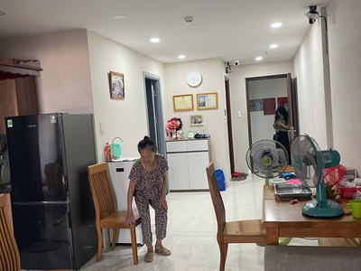 Bán căn hộ chung cư blue sky tower 68m2 2 tỷ 2pn full nội thất, nhiều tiện ích hiện hữu 0