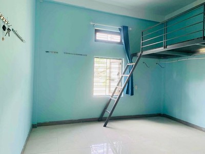 Bán Toà Nhà Trọ MT Sau Lưng ĐH Kinh Tế   3 Tầng   117m2   13 phòng   Dòng Tiền 35tr/tháng   Giá 8,x 2