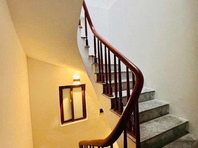 Bán nhà bạch mai 4 tầng long lanh ở ngay cách phố 30m hai bà trưng 2