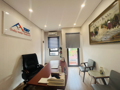 Cho thuê nhà nguyên căn 40m2, xây 4 tầng, 2 phòng/tầng, CHÍNH CHỦ, miễn trung gian, Lạc Long Quân 5