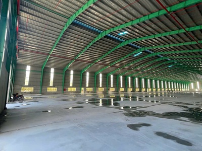 Cho thuê nhà xưởng trong kcn bình phước tổng dt đất: 80.000m2   dt xưởng: 55.000m2 1
