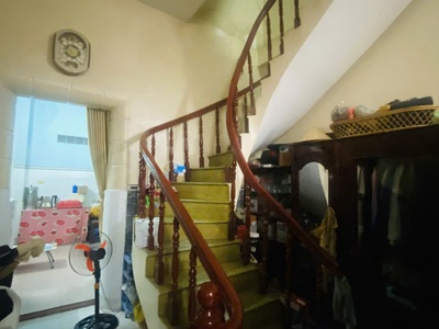 Bán nhà 2 mặt tiền dương quảng hàm - phường 5, gò vấp, dt: 5.3x32m, 3 tầng, 20.5 tỷ. 0