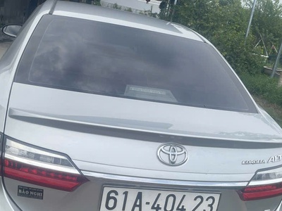 Chính chủ bán xe TOYOTA COROLLA ALTIS sản xuất năm 2017 1