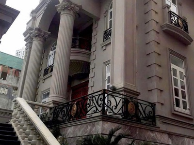 Bán hoặc cho thuê SIÊU PHẨM Biệt Thự MT Trần Xuân Soạn Q.7. 1