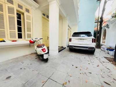 Biệt thự tt cầu giấy - 183m - lô góc - khu vip - 45 tỷ 2