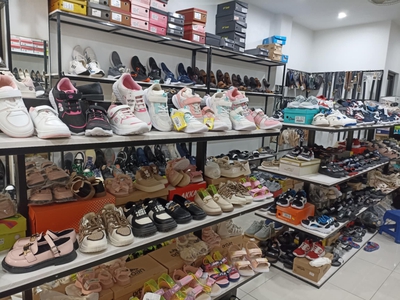 Sang nhượng cửa hàng giày dép tại an khánh, hoài đức 2