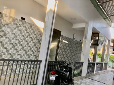 Cho thuê phòng trọ cao cấp, mới xây, có nội thất tại nơ trang long 2