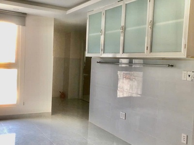 Cho thuê phòng trọ cao cấp, mới xây, có nội thất tại nơ trang long 3