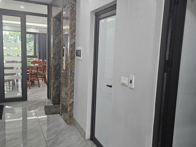 Bán nhà 5 tầng thang máy, mặt phố bà triệu, 12 tỷ x 100m2, pháp lý đầy đủ, liên bảo, vĩnh yên 1