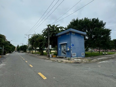 Giá chào mới 10.9 tỷ chào mới 11.5 tỷ, mặt tiền kinh doanh ngay tên lửa 0