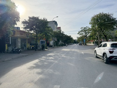 Chuyển công tác bán 140m2 đất mặt phố Nguyễn Khiêm Ích, KĐT 31ha Trâu Quỳ. View doanh trại Quân Đội 4