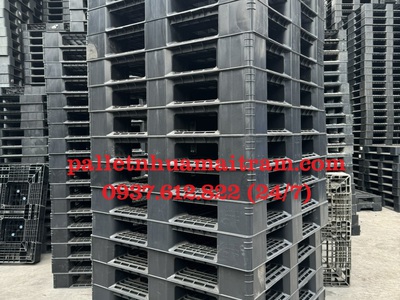 Pallet nhựa qua sử dụng được tái sử dụng lại trên thị trường rất lớn 0