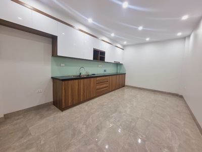 Nhà đẹp dân xây hiện đại- hai thoáng - cách ô tô tránh 10m- 4 chỗ lùi cửa - kd ccmn đỉnh 1