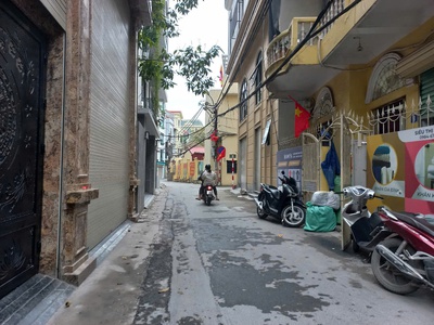 Bán nhà hoàng văn thái thanh xuân, ngõ oto tránh xây tòa vp, dt 160m2 mt8.5m  45.x tỷ 1