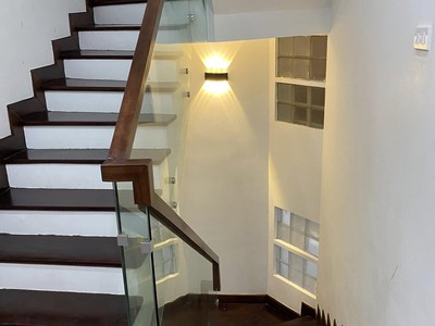 Bán nhà hoàng văn thái thanh xuân, ngõ oto tránh xây tòa vp, dt 160m2 mt8.5m  45.x tỷ 3