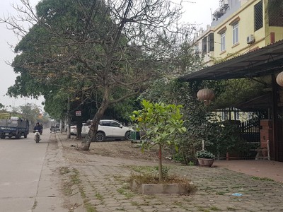 Bán 250m2 đất mặt đường an dương vương, mặt tiền 10m, giá 51,8 tỷ wiêu sông hồng 1