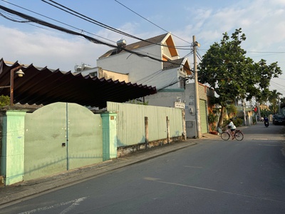 Chính chủ bán nhà lô góc 2 mặt tiền siêu đẹp diện tích 300m2 tại hóc môn, hcm 4