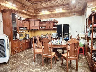 Biệt thự mặt tiền đường cạnh aeon bình tân - gần 100m2 - ngang 8m - 3 tầng, 5pn - hoàn công đủ - sổ 2