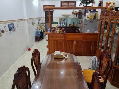 Mặt tiền đường lớn tên lửa - khu hiếm nhà bán - nhà 4 tầng đường 20m - nội thất xịn sò đa công năng 2