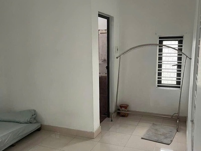 Cho thuê nhà ở Thiên Lôi 6