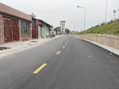 Chính chủ cần bán 214,7m2 đất đường đê Vàng, Phúc Lợi. Khổ đất đẹp, không lỗi phong thủy 3