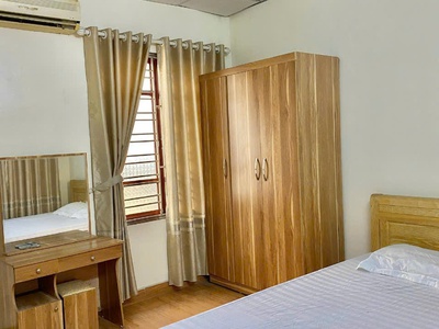 Cho thuê nhà phố Văn Cao cực đẹp giá tốt 4