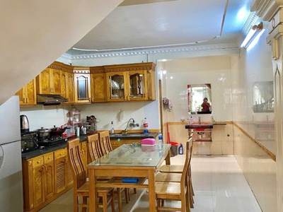 Cho thuê nhà phố Văn Cao cực đẹp giá tốt 6
