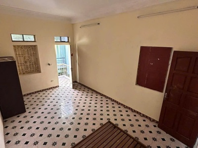 Cho thuê nhà riêng ở Trần Đại Nghĩa, Hai Bà Trưng 50m x 3T giá 11 triệu, gần ĐH KTQD 1