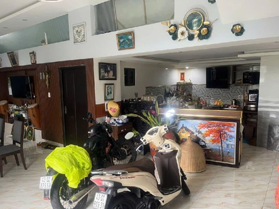 Hàng hiếm còn sót lại  kdc nam nguyễn tất thành  chào bán nhà 2 tầng lô góc 0