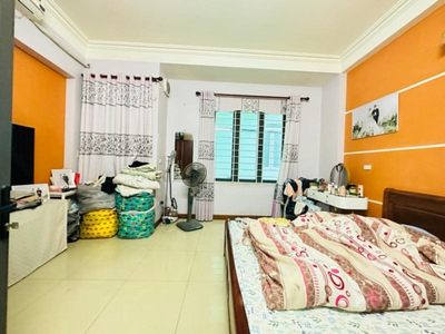 Nhà đẹp - quận cầu giấy - kinh doanh đỉnh cao - ô tô đỗ cửa - dt 40m2 - nhỉnh 7 tỷ 0