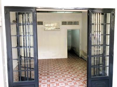 Bán nhà riêng 34m , 2.85 tỷ, sổ hồng riêng, đường 20, linh đông 0