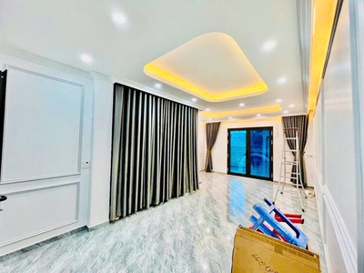 Nhà đẹp ở luôn ở la thành, đống đa diện tích 52m2, 4 tầng, mặt tiền 4.8m, gara oto, giá 18.5 tỷ 3