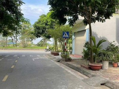 Cần bán 66m2 đất đường Lê Văn Hưu khu Vạn Lộc chỉ 3,13 tỷ 4