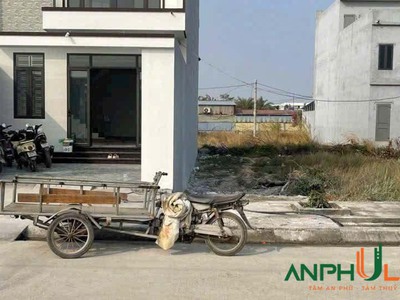 Chính chủ bán lô 18 khu phân lô Vườn Ổi, phường Hoàng Lâm   xã Lâm Động , TP Thủy Nguyên 0