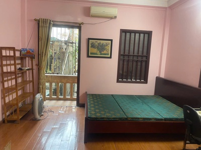 Cho thuê nhà riêng Ngõ Mai Hương, Bach Mai, Hai Bà Trưng 35m x 5T giá 12.5 triệu 0