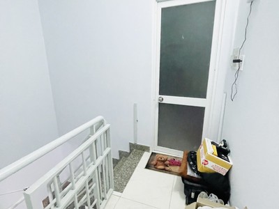 Bán nhà hẻm 42m2 dương bá trạc 2 tầng phường 1 quận 8 chỉ nhỉnh 5 tỷ 3