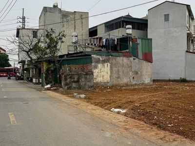 Đất đẹp - đầu tư sinh lời - giá tốt - vị trí tại : tổ dân phố 7- trung sơn trầm - sơn tây - hà nội 1