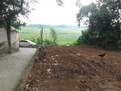 Cc gửi bán 239m2, chỉ 1x tr/m2, tại đông sơn, chương mỹ, hà nội, lô góc 3 thoáng, ô tô, giáp ql6 2